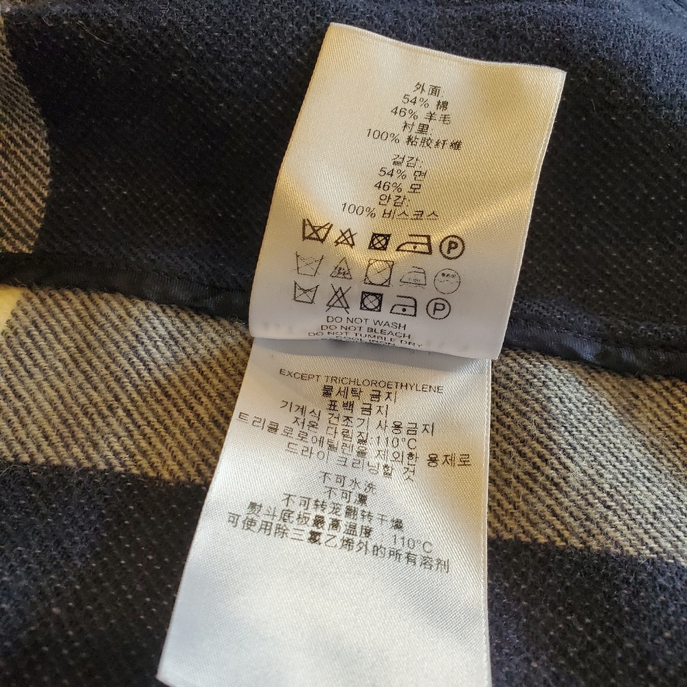 HOST PICK Burberry jacket kids 10y - Picture 14 of 16